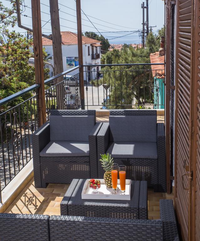 Apartments Mantsiou Old Nikiti Экстерьер фото