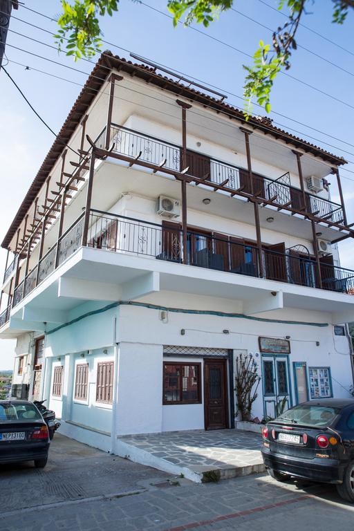 Apartments Mantsiou Old Nikiti Экстерьер фото
